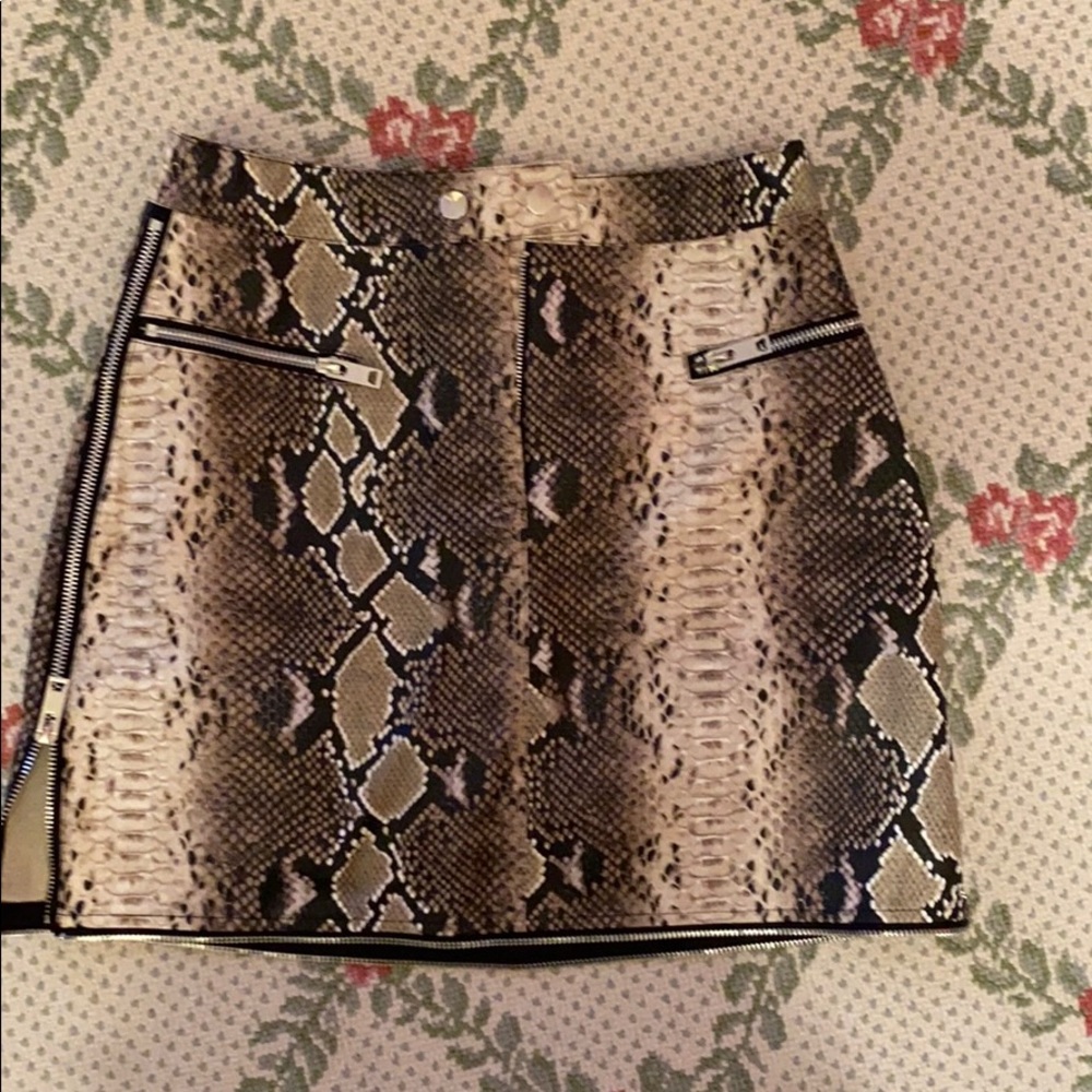 IAMGIA Jagger snake skirt